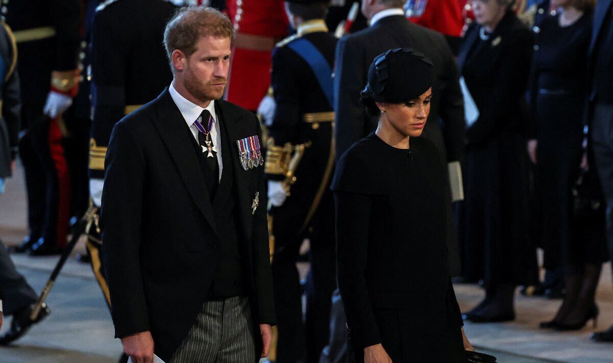L'invitation au couronnement de Meghan Markle et du prince Harry "pourrait être leur dernière occasion"