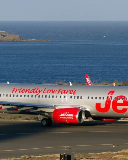 Un avion Jet2 contraint d'effectuer un atterrissage d'urgence après la mort d'un passager en vol lors d'un vol tragique
