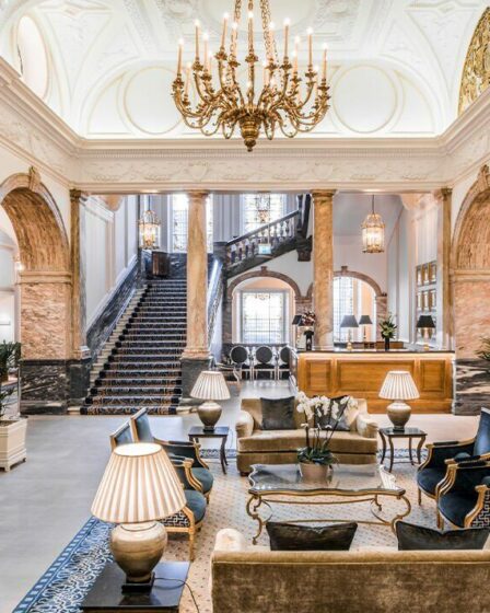 3 hôtels de luxe à Londres qui ont encore des disponibilités pour le week-end du couronnement