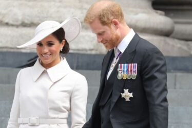 Royal Family LIVE: le prince Harry et Meghan Markle "honorés" d'aider les victimes du tremblement de terre
