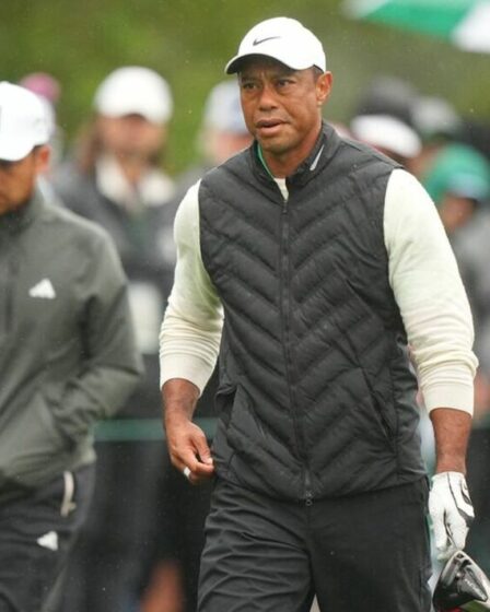 Tiger Woods a dit qu'il "pourrait ne pas jouer au golf pendant un an" malgré une opération "réussie" à la cheville