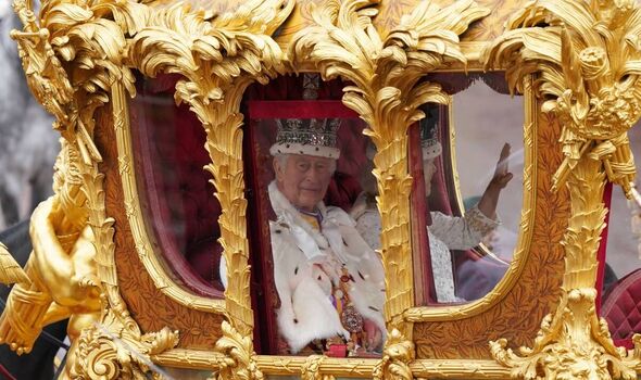 Le roi Charles avec la reine Camilla le jour du couronnement