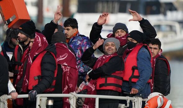 Les migrants espèrent atteindre le Royaume-Uni