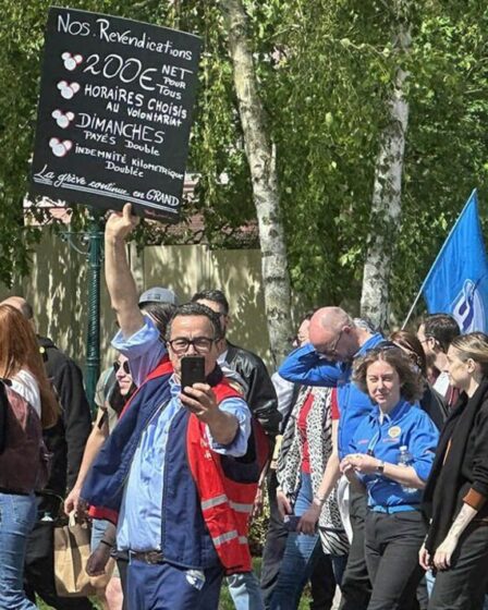 Disneyland Paris dans le chaos alors que 1 000 grévistes inondent le parc en scandant des slogans