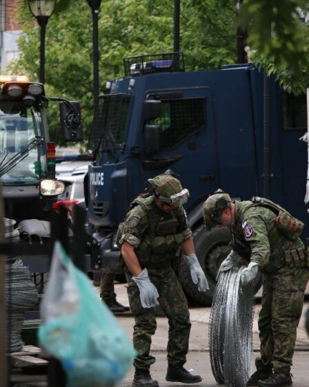 L'OTAN va déployer 700 soldats au Kosovo alors que les tensions avec les Serbes de souche augmentent