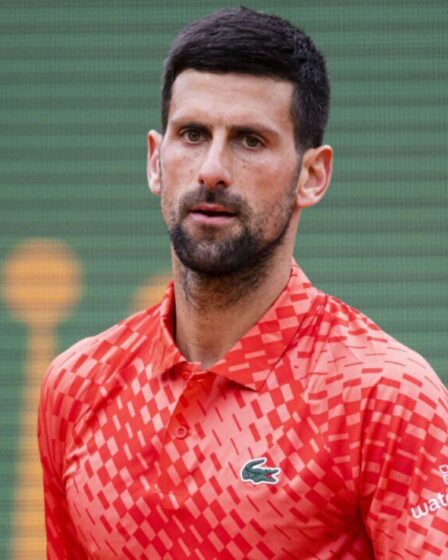 Novak Djokovic expose la BBC alors que les Serbes s'émeuvent sur le surnom de "Novax" après avoir refusé les jabs de Covid