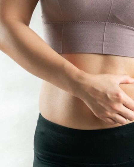Quatre diététiciens de protéines maigres suggèrent de manger pour perdre du poids rapidement