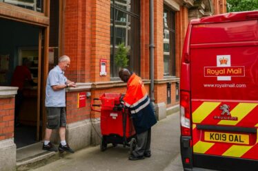 Royal Mail avertit les Britanniques de retards de livraison «importants» à travers le Royaume-Uni cette semaine