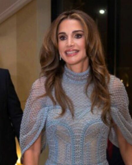 La reine Rania porte "l'un de ses plus beaux looks" lors d'un gala de charité glamour