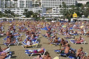 Les vacanciers britanniques en Espagne pourraient faire face à une lourde amende en raison d'une règle peu connue