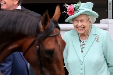 Qu'est-il arrivé aux chevaux de la reine qui lui ont rapporté 10 millions de livres sterling en prix à Ascot?