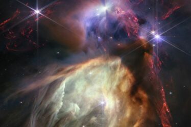 La NASA publie une nouvelle image époustouflante d'étoiles nées à 390 années-lumière