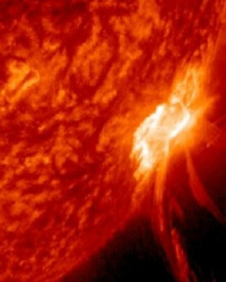 La Terre sera frappée par une tempête géomagnétique alors que les scientifiques repèrent une éruption solaire majeure