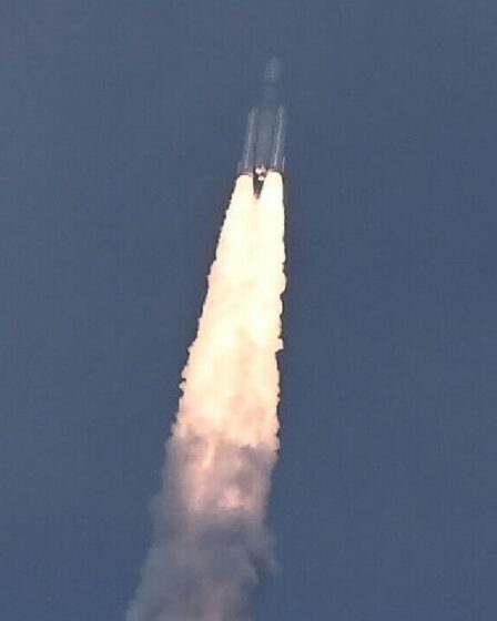 5, 4, 3, 2, 1 !  Une fusée indienne s'envole vers la Lune dans le cadre d'une mission historique pour trouver de l'eau lunaire
