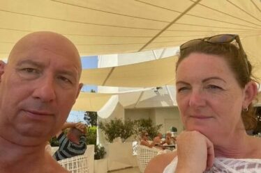 La famille craint que son mariage d'été de rêve à Ibiza ne soit ruiné par une débâcle majeure de bagages