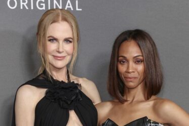 Le comportement de Nicole Kidman qualifié de « bizarre » par la co-star Zoe Saldaña