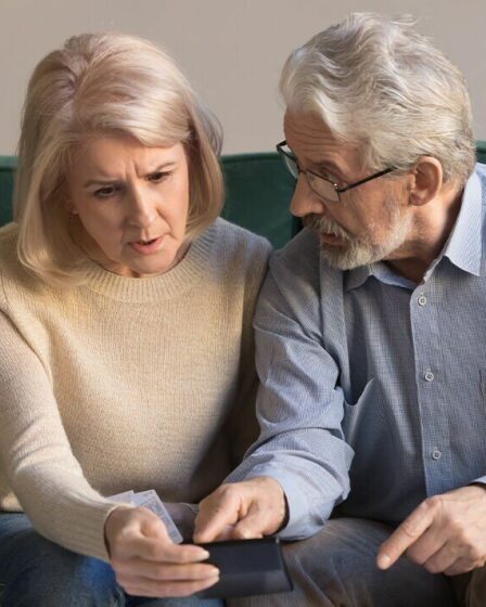 Les retraités contraints de "vendre" car la pension d'État "ne suffit pas pour vivre"