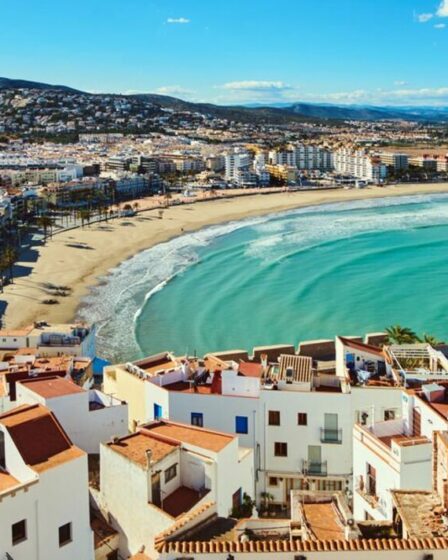 Ville espagnole paisible avec des "étendues de plages dorées", la destination numéro un de la Méditerranée