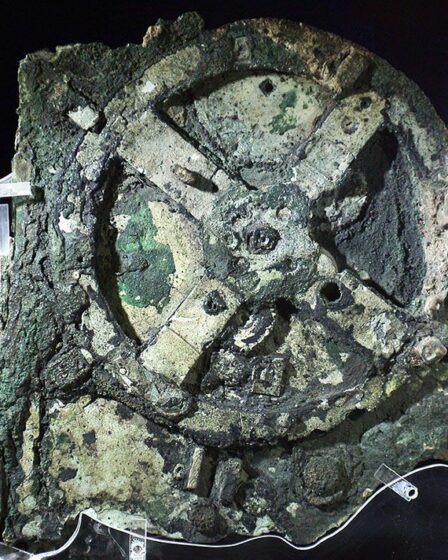 Les archéologues stupéfaits par la découverte « étonnante » d'un ordinateur vieux de 2 000 ans