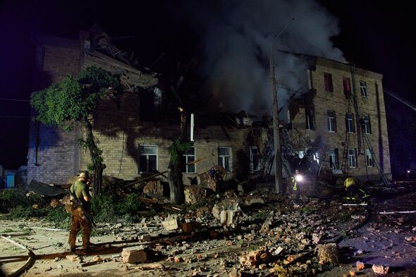 Gros bombardements dans la région de Kharkiv