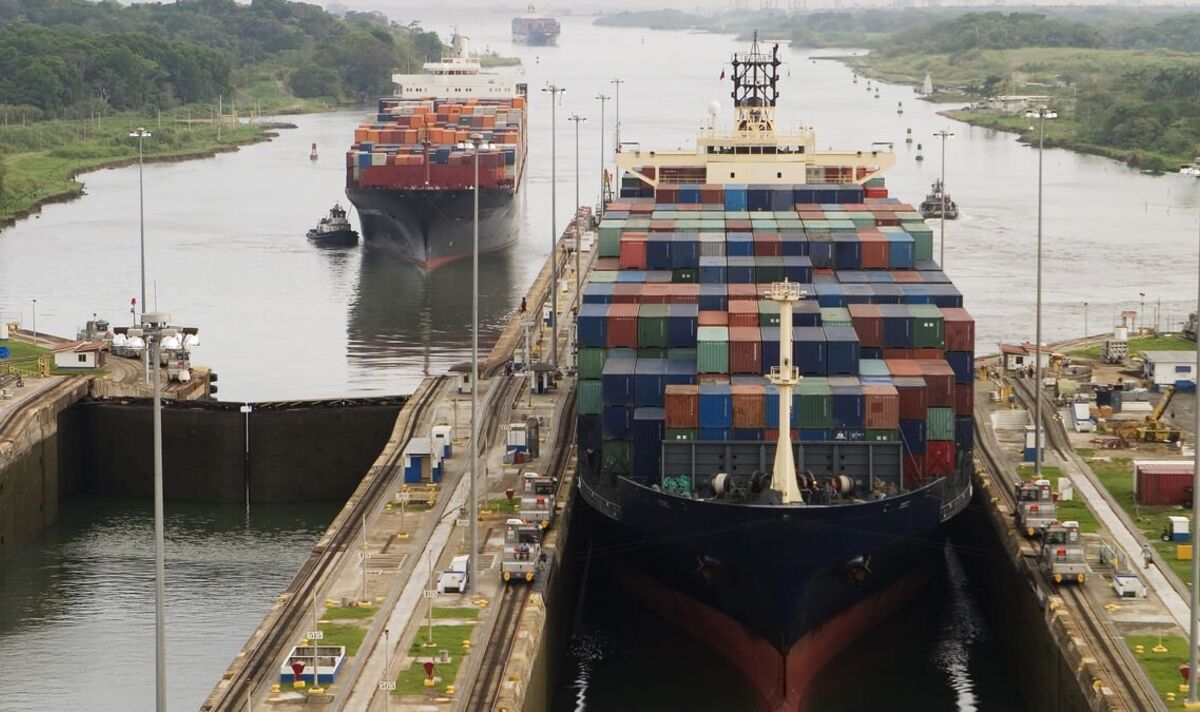 La pénurie d'eau du canal de Panama plongera le commerce mondial dans le chaos alors que les revenus chutent de 150 millions de livres sterling