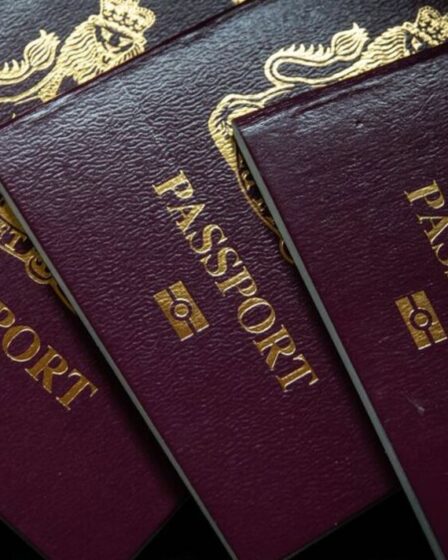 Le bureau des passeports donne TOUJOURS de fausses informations sur les dates d'expiration des voyages vers l'UE