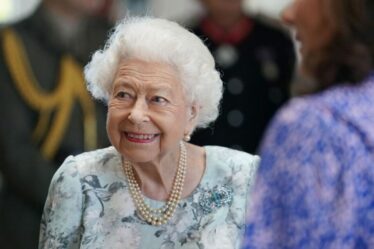 Le roi Charles suit l'exemple de la reine à l'approche de son triste anniversaire