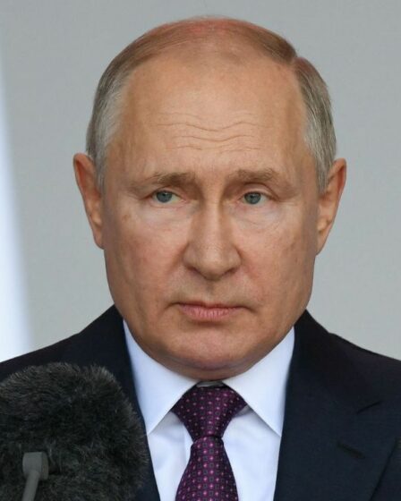 'Que se passe-t-il?'  Le mystère de la santé de Poutine alors que ses partisans prient pour que le dirigeant russe soit « vivant »
