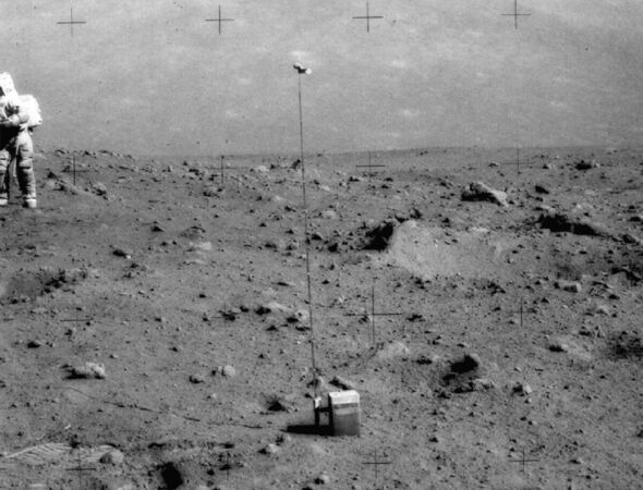 L'un des sismomètres laissés sur la Lune par Apollo 17