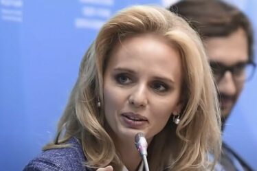 La fille présumée de Poutine suscite des réactions négatives après avoir contourné les sanctions internationales