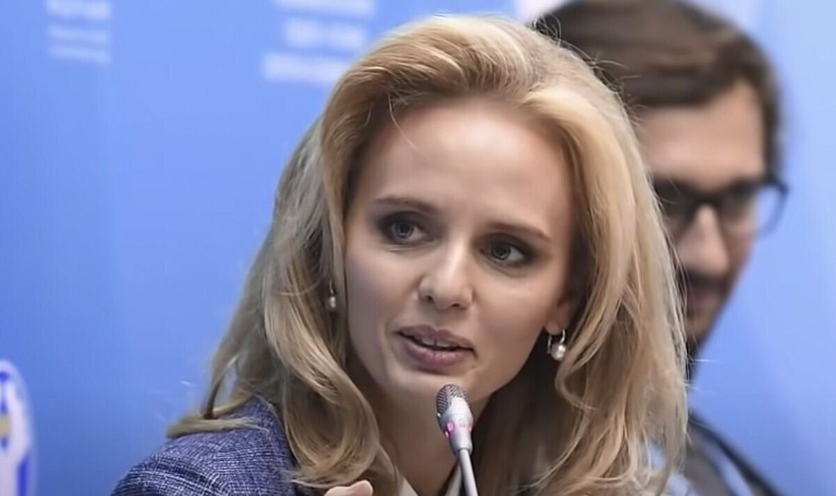 La fille présumée de Poutine suscite des réactions négatives après avoir contourné les sanctions internationales