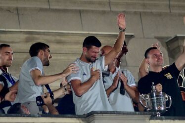 Novak Djokovic en larmes sur le célèbre balcon serbe après sa victoire à l'US Open