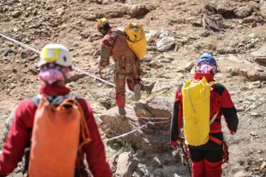 Un chercheur américain sauvé après plus d'une semaine coincé dans une grotte en Turquie