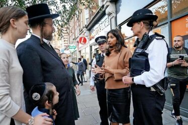 Suella Braverman exige que la police réprime l'antisémitisme des pro-palestiniens
