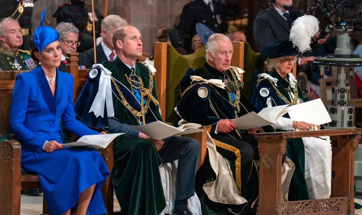Famille royale EN DIRECT : le roi Charles conclut un accord avec Kate et William pour « reprendre le contrôle »