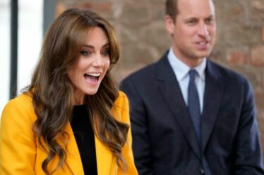 La princesse Kate éblouit dans un blazer jaune à 359 £ alors qu'elle célèbre aujourd'hui la Journée mondiale de la santé mentale