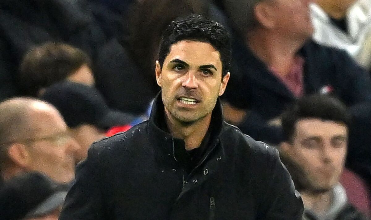 Mikel Arteta montre ses vraies couleurs dans l'interaction de Moises Caicedo après avoir été furieux contre la star de Chelsea