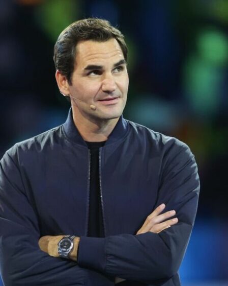 Roger Federer envisage de revenir sur un court de tennis en tant qu'icône à la retraite