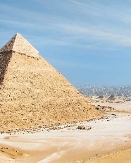 "J'ai visité les pyramides de l'Egypte ancienne et j'ai été tellement époustouflé que j'ai oublié où j'étais"