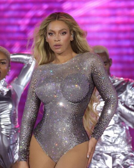 La mère de Beyoncé fustige les trolls « racistes » qui accusaient la chanteuse de « éclaircir » sa peau