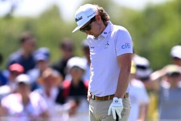 La star de LIV Golf, Cameron Smith, montre ses vraies couleurs avec un geste après une diatribe classée X