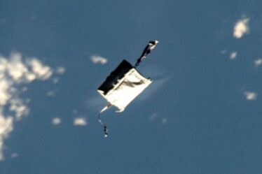 Les astronautes ont perdu leur sac à outils et seront visibles en survolant le Royaume-Uni cette semaine – quand le voir