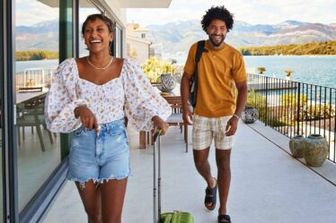 Offres Travel Tuesday 2023 : les ventes de vacances et d'hôtels se prolongent au-delà du Black Friday