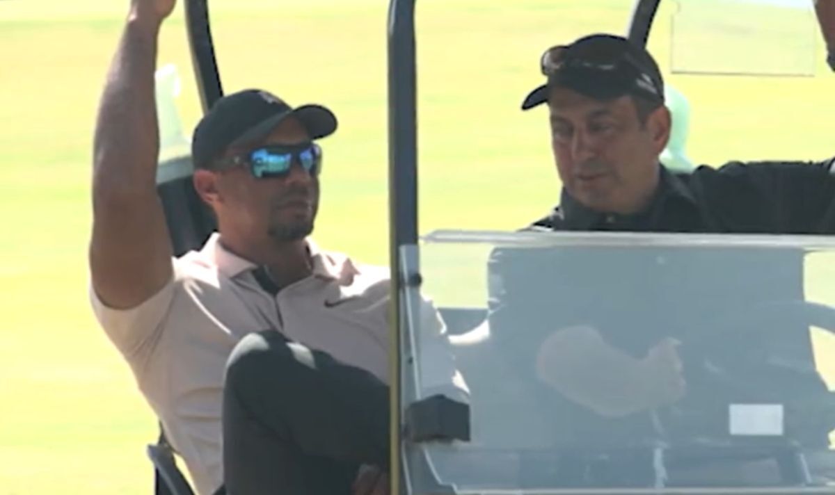 Tiger Woods boite autour du parcours auto-conçu du Mexique alors que le retour du golf est dans les limbes