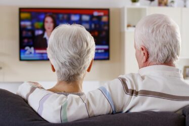 Un groupe de campagne demande le maintien de la télévision traditionnelle par antenne jusqu'en 2040