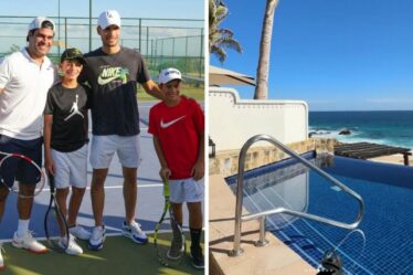 Carlos Alcaraz obtient un emploi dans un hôtel pendant l'intersaison du tennis avec des frais exorbitants de 4 000 £