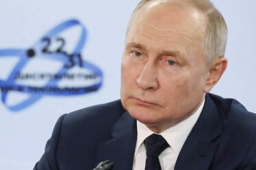Guerre d'Ukraine EN DIRECT : Poutine paniqué et confronté à de sérieux problèmes alors que le temps presse pour la guerre en Russie