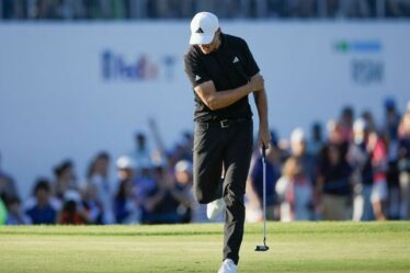 Les stars du golf ont été entendues paniquer alors que le « prochain putain de Tiger Woods » émergeait sur la scène.