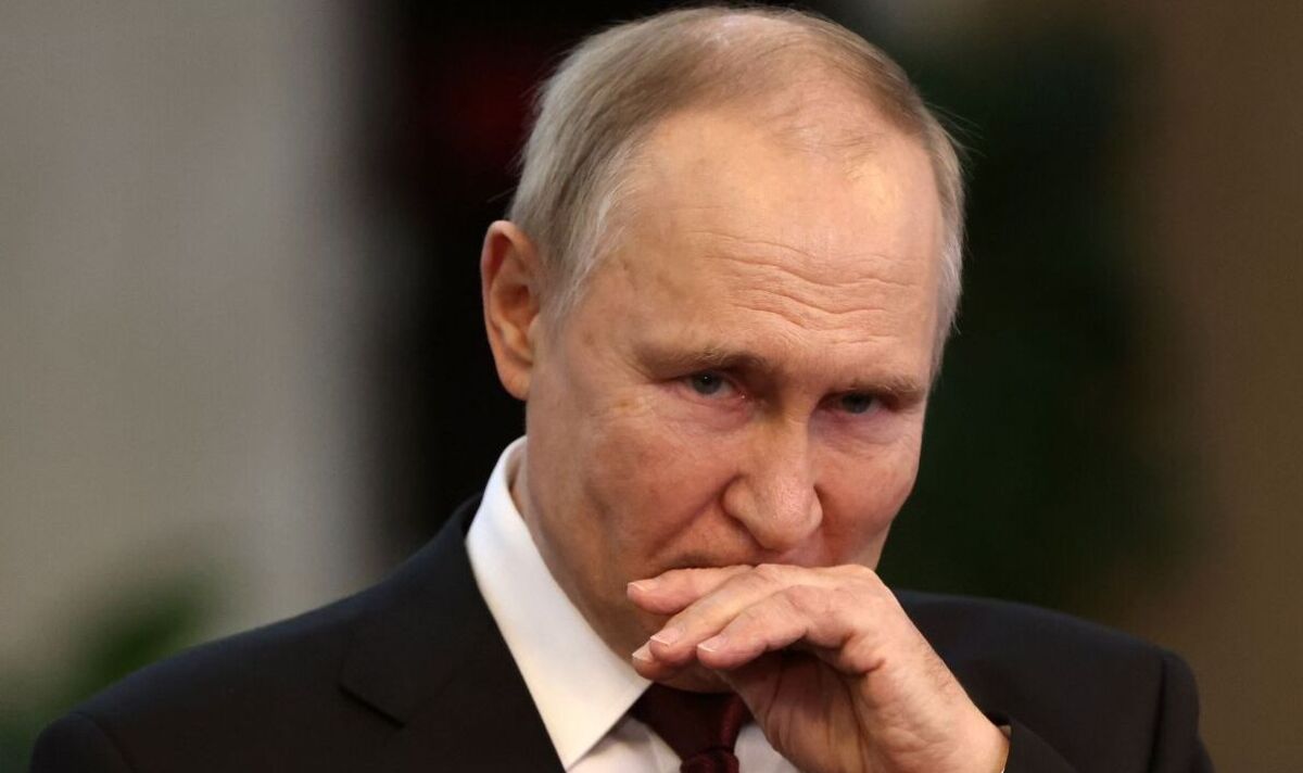 Crise de Vladimir Poutine alors que l'ancien chef militaire prévient que la Russie sera à court de troupes dans quelques semaines