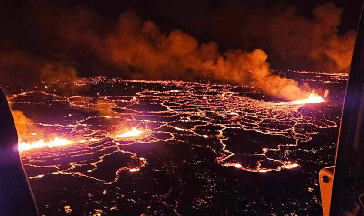 La péninsule volcanique de Reykjanes est « très active » et risque d'exploser dans « les prochaines semaines »